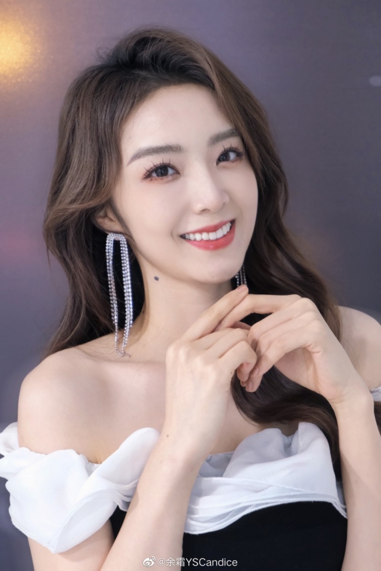 余霜晒照打工人终于收工了