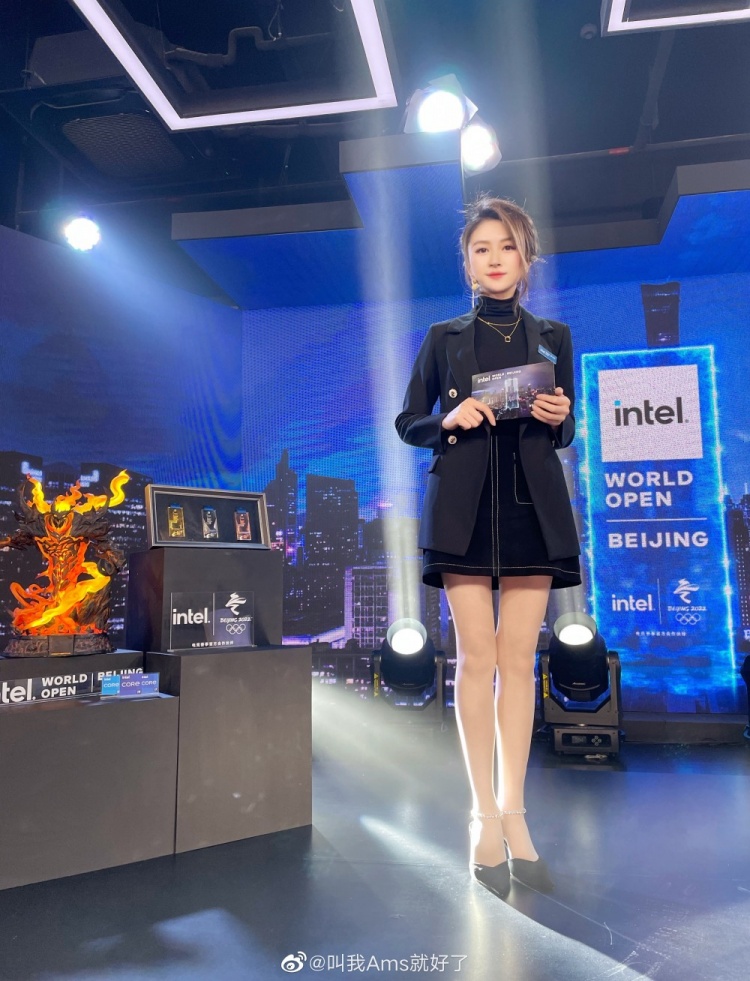 解说ams晒照他拍截图自拍以及真实后台情况