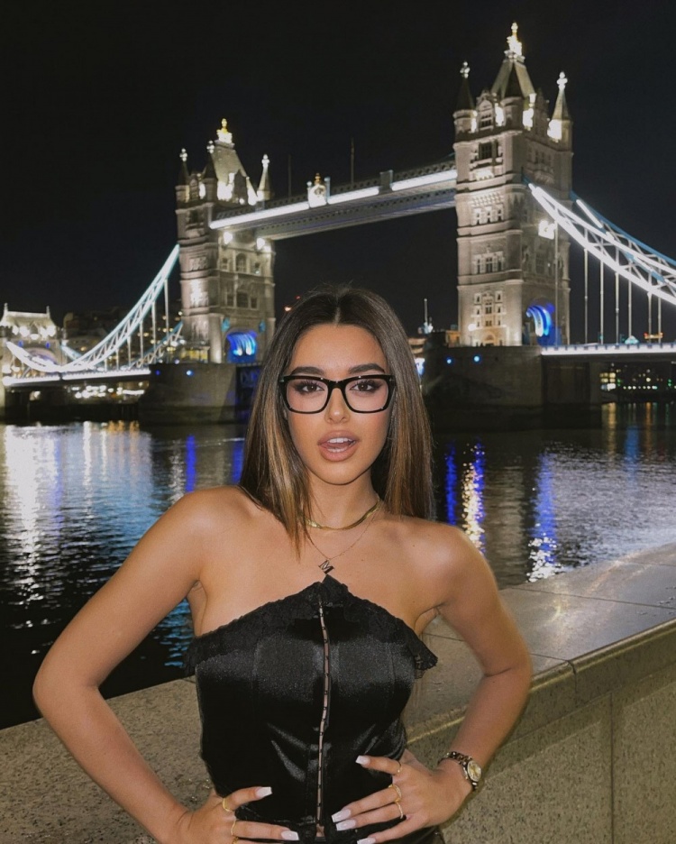 妻子卢卡库与齐耶赫阿森西奥女友苏亚雷斯一家莱诺妻子瓦尔加伊卡尔迪