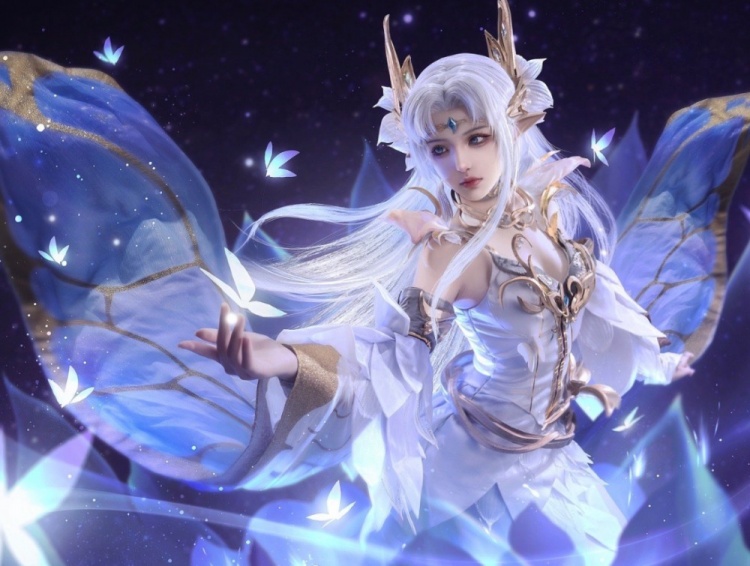 王者荣耀貂蝉cos我一直觉得优化后的仲夏夜真的很好看