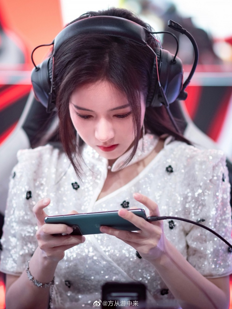 pel解说小游晒照祝你早日上战神