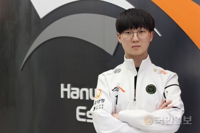 hle中单karischovy的中单非常喜欢研究推线msi更多看t1的比赛