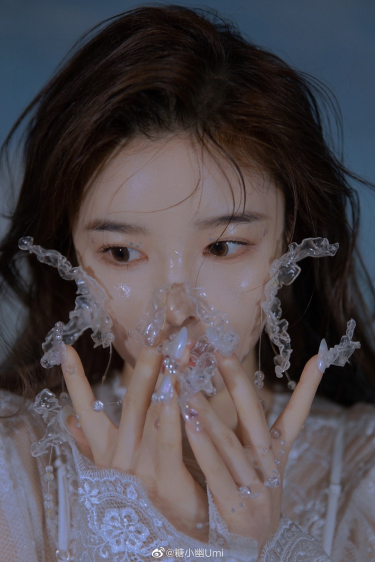 糖小幽晒照愿我们童心未泯一切皆甜