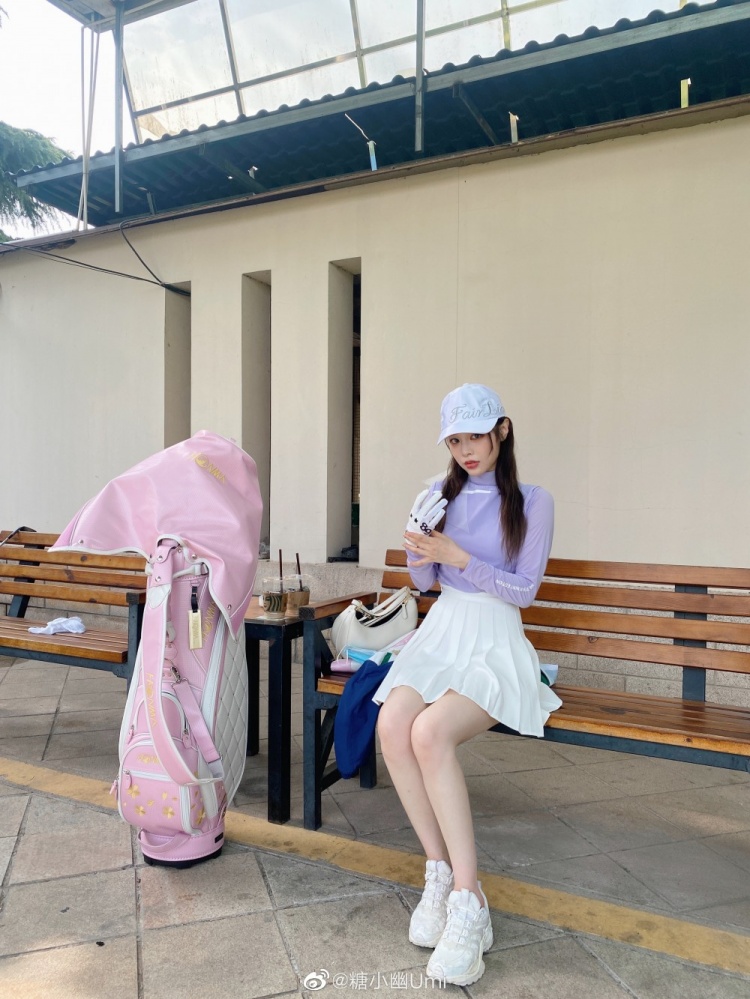 糖小幽晒照永远少女心永远保持积极