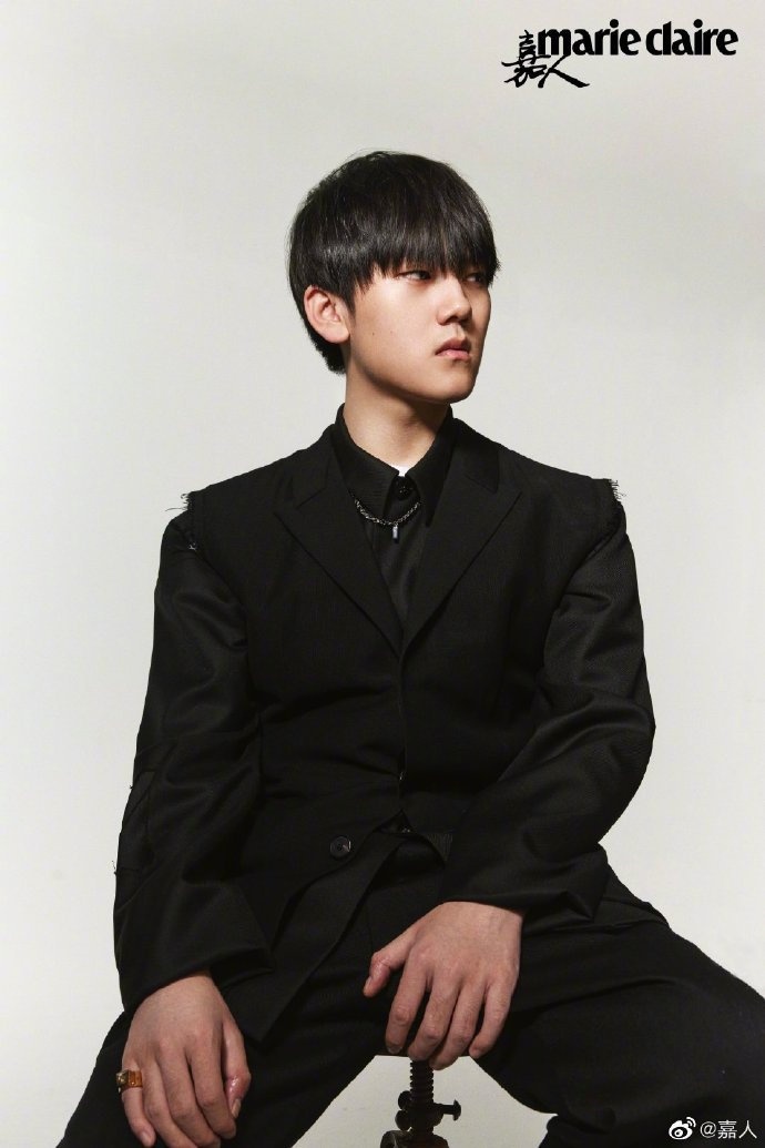 真·男明星!jackeylove选手登上时尚杂志《嘉人》-直播吧zhibo8.cc