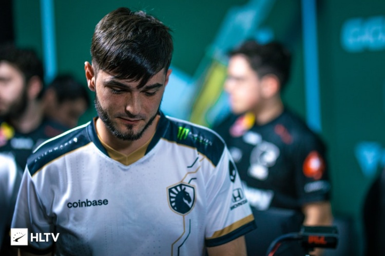 留美之旅不算理想liquid宣布下放选手shox和教练adren