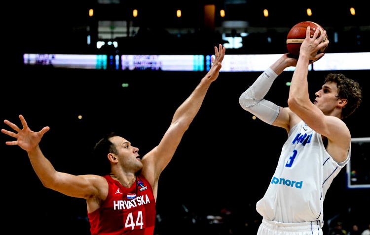 FIBA新杀器！芬兰球员马尔卡宁爆砍43分创个人国家队生涯得分纪录