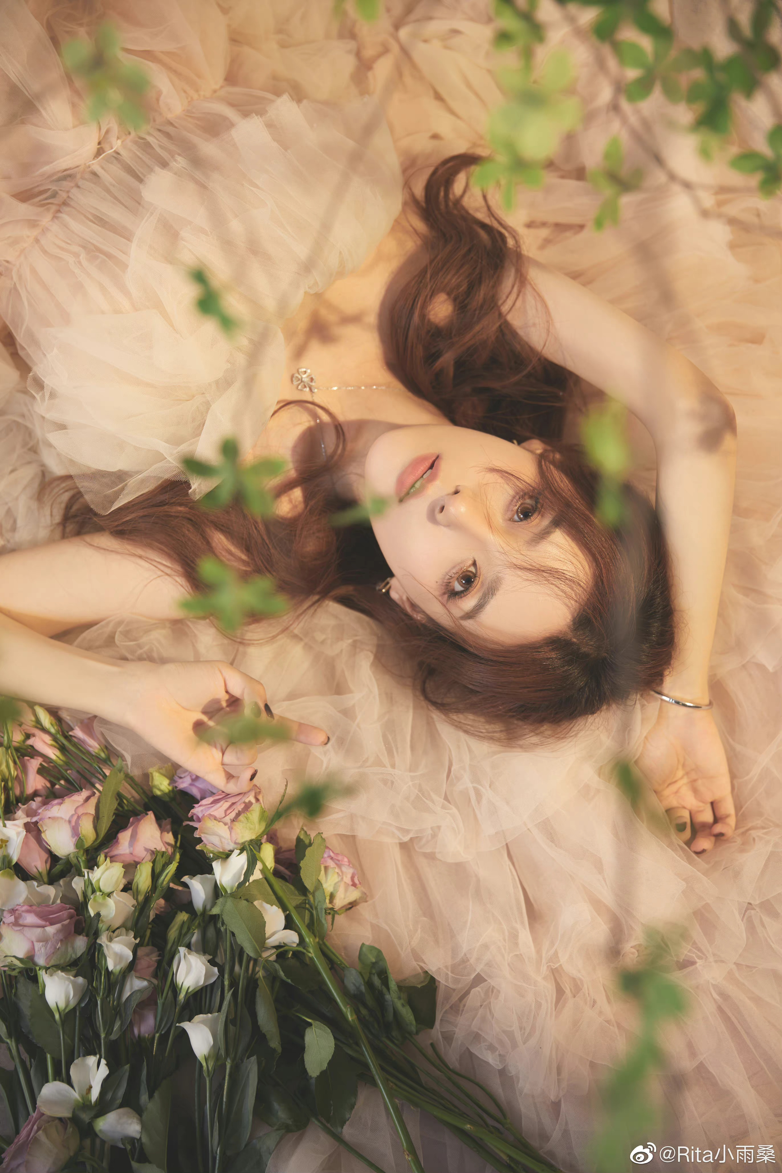 解说rita生日晒照愿我们都能惊艳岁月温柔时光