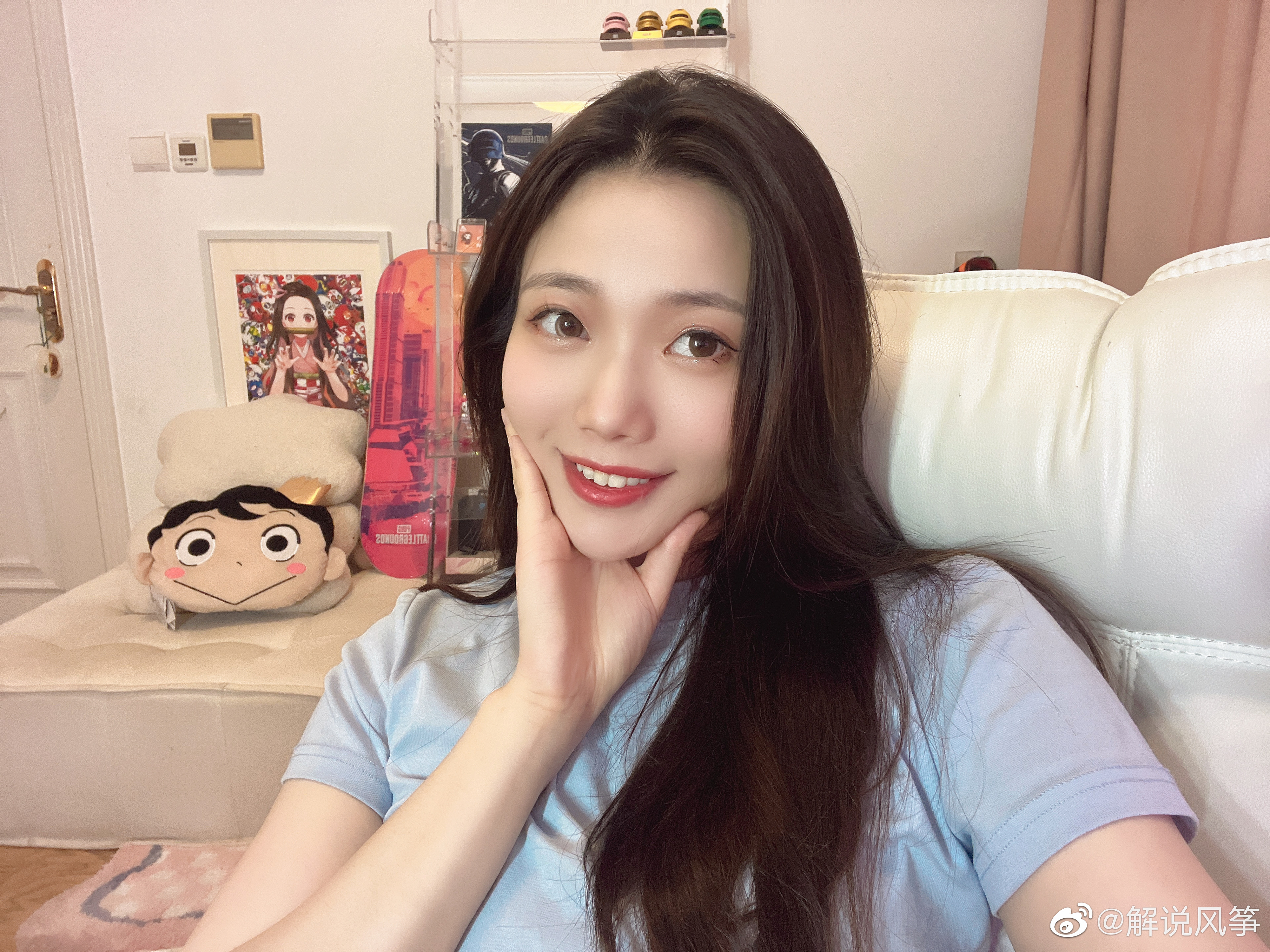 解说风筝今天也算是新电竞房的首次亮相啦