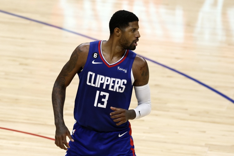 NBA彩经：火箭主场不敌快船马刺客场力拼勇士