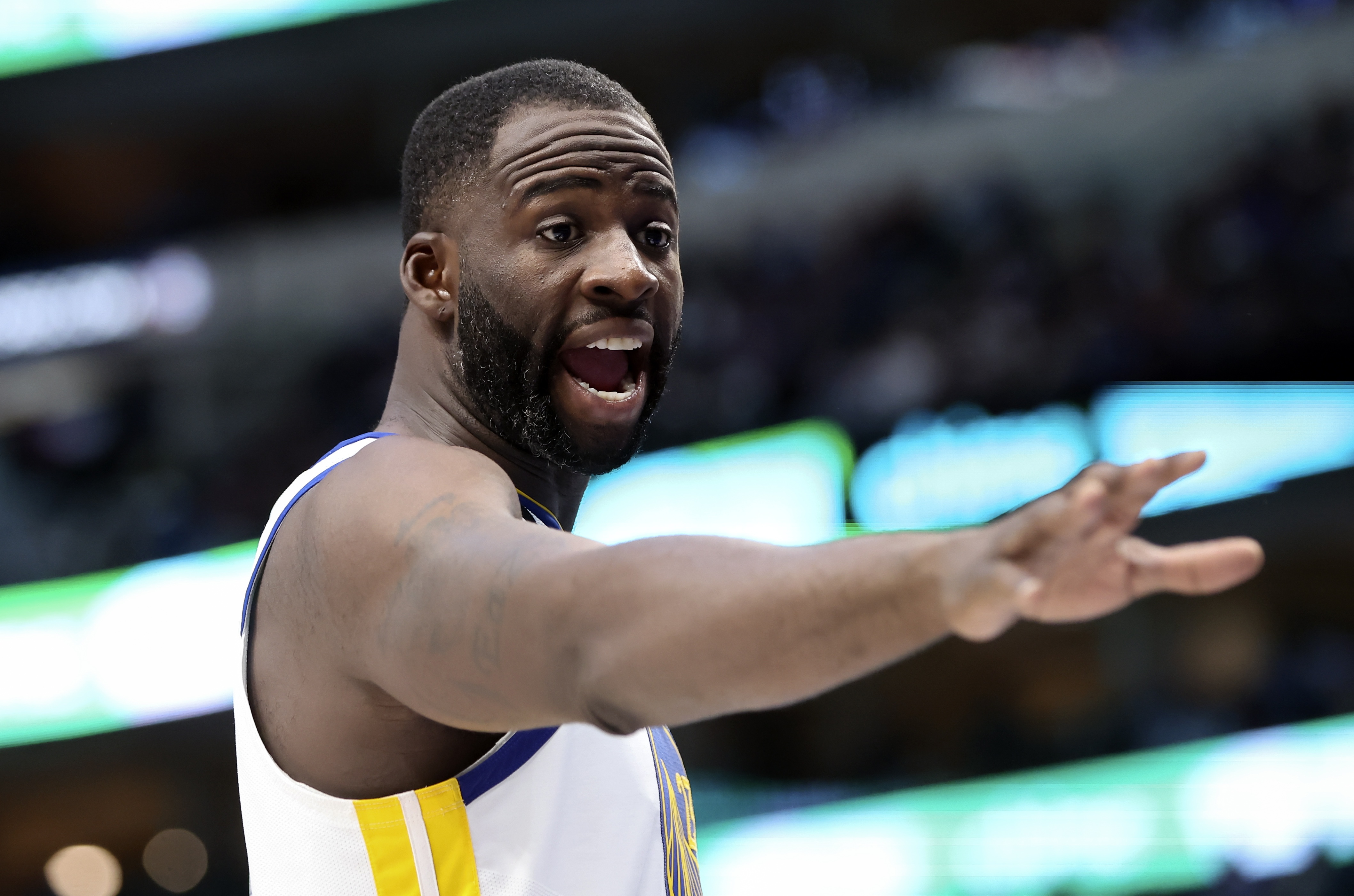 NBA发言人：对追梦的处罚基于事实不会考虑勇士02落后的局面