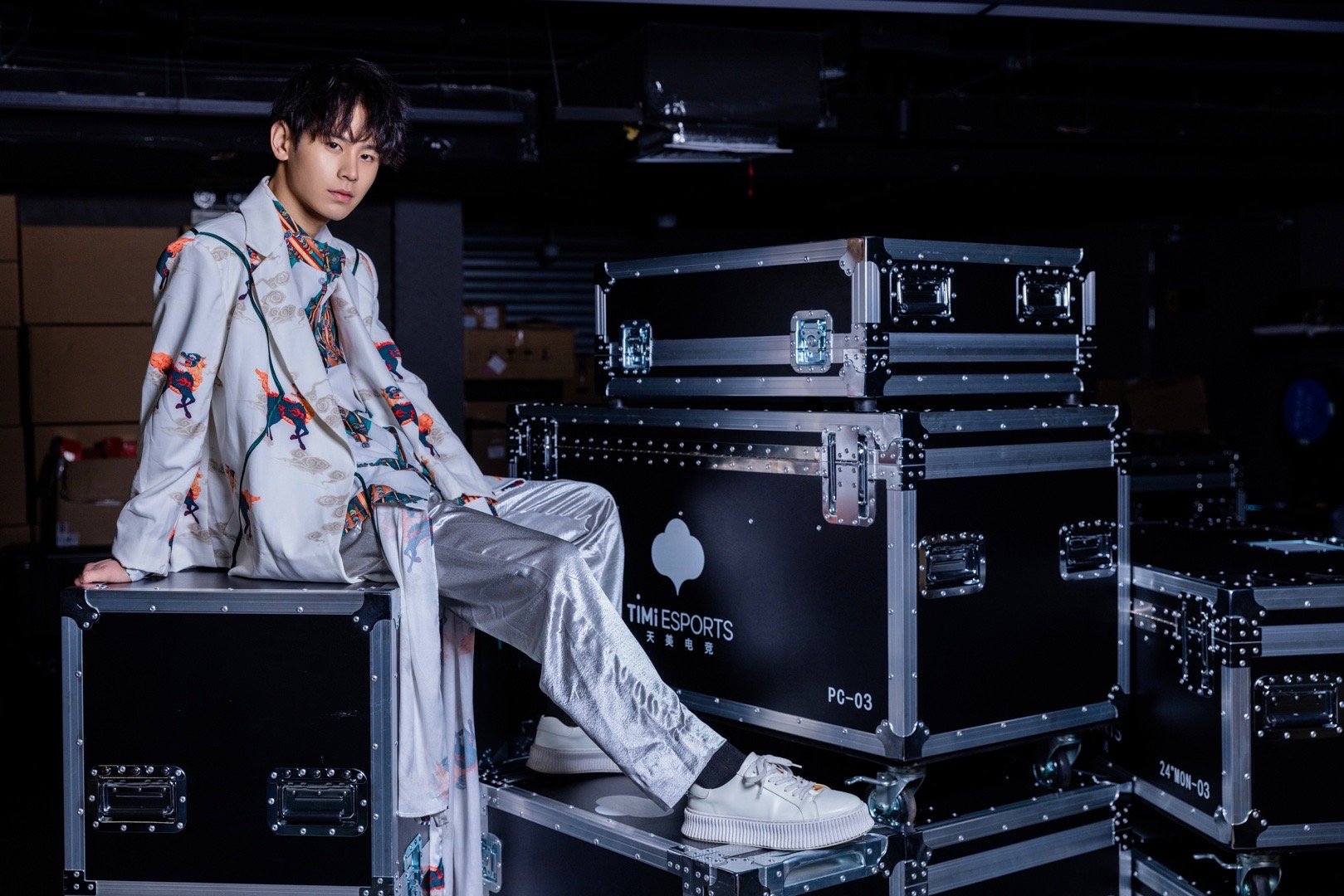 南京hero无畏晒照气质拉满有模有样