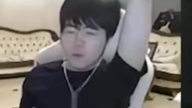 姿态 Wink辅助确实有东西的ig换了4个ad才发现是辅助问题 直播吧