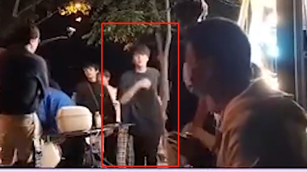 这也能扒出来啊网友扒出去年上海深夜偶遇Lwx牵手墨子