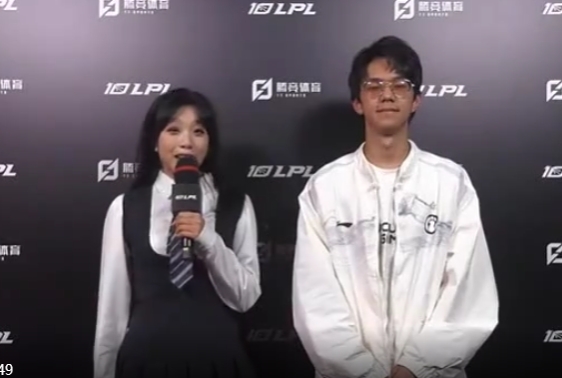 Wink:三连胜后感觉兄弟们好像有点小膨胀,所以把心态放平