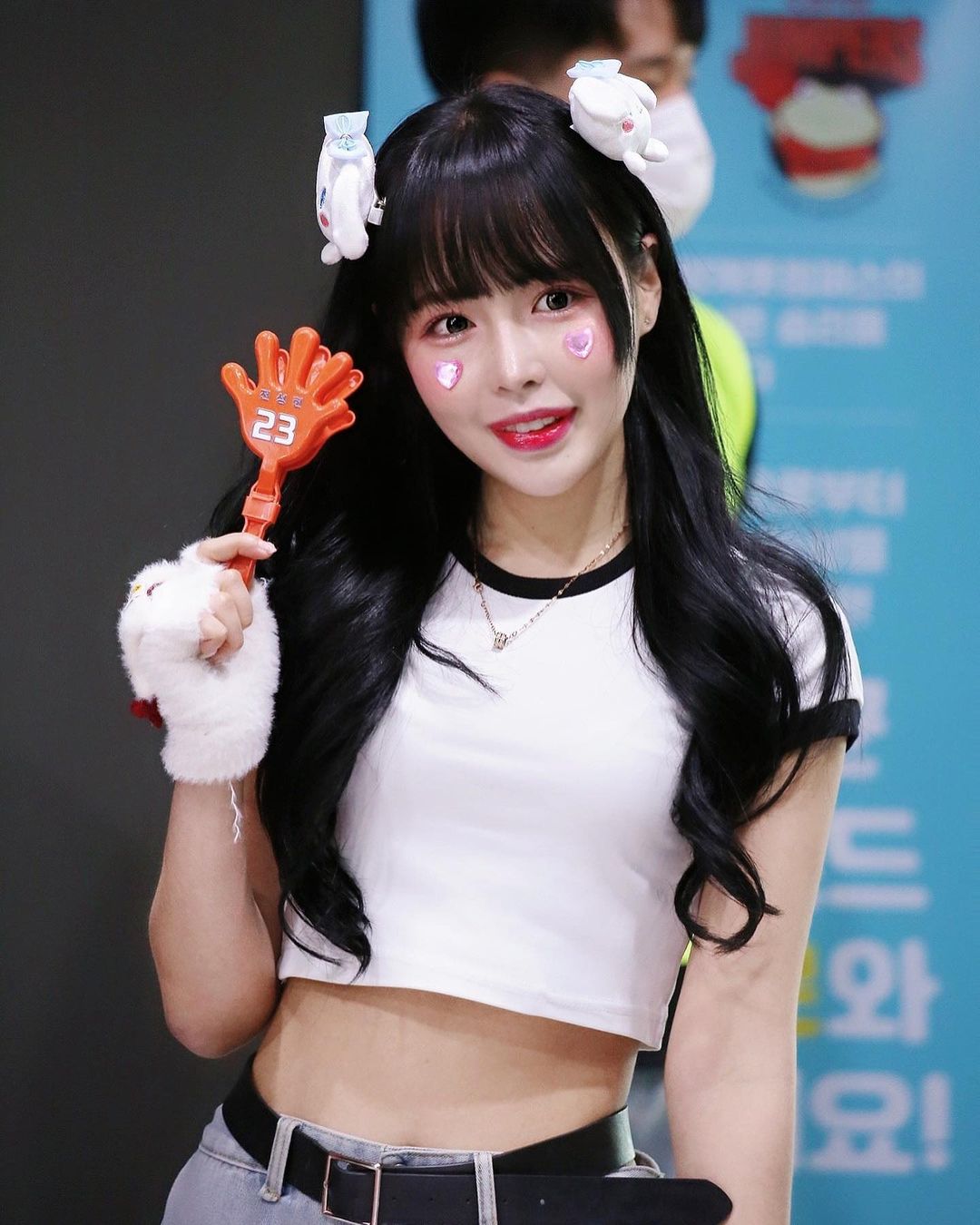 oner姐姐晒照昨天的活动返图