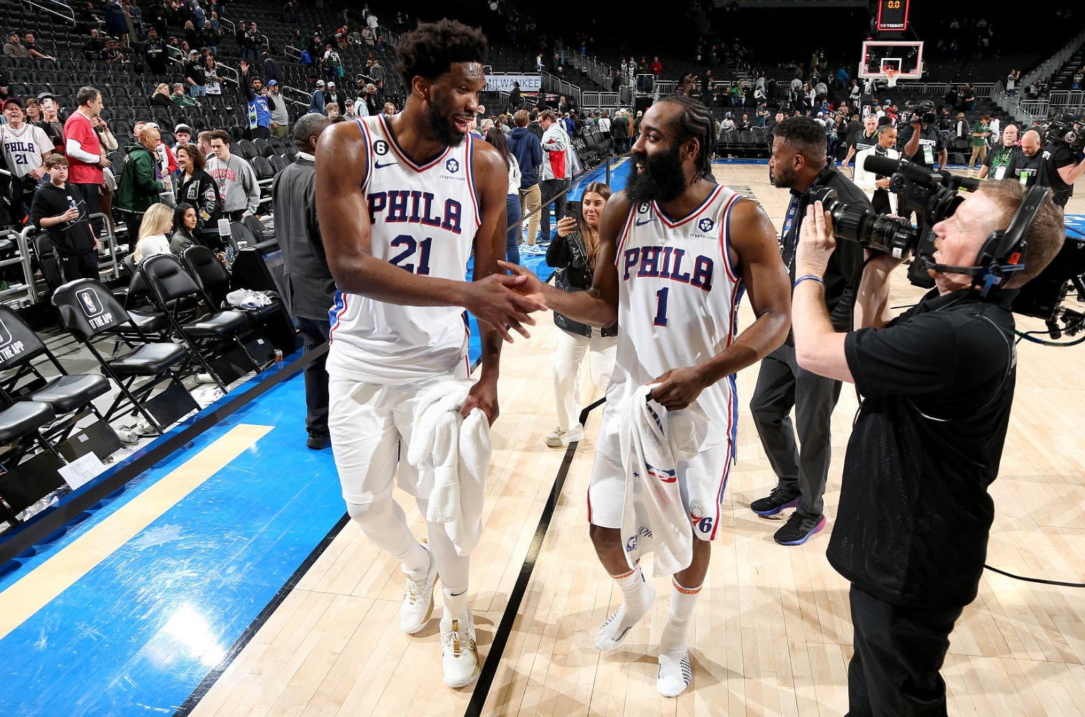 NBA彩经：湖人不敌猛龙76人轻取开拓者