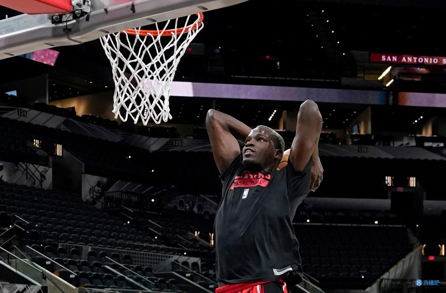 开拓者中锋伊布巴吉成功接受膝盖手术将缺阵8周