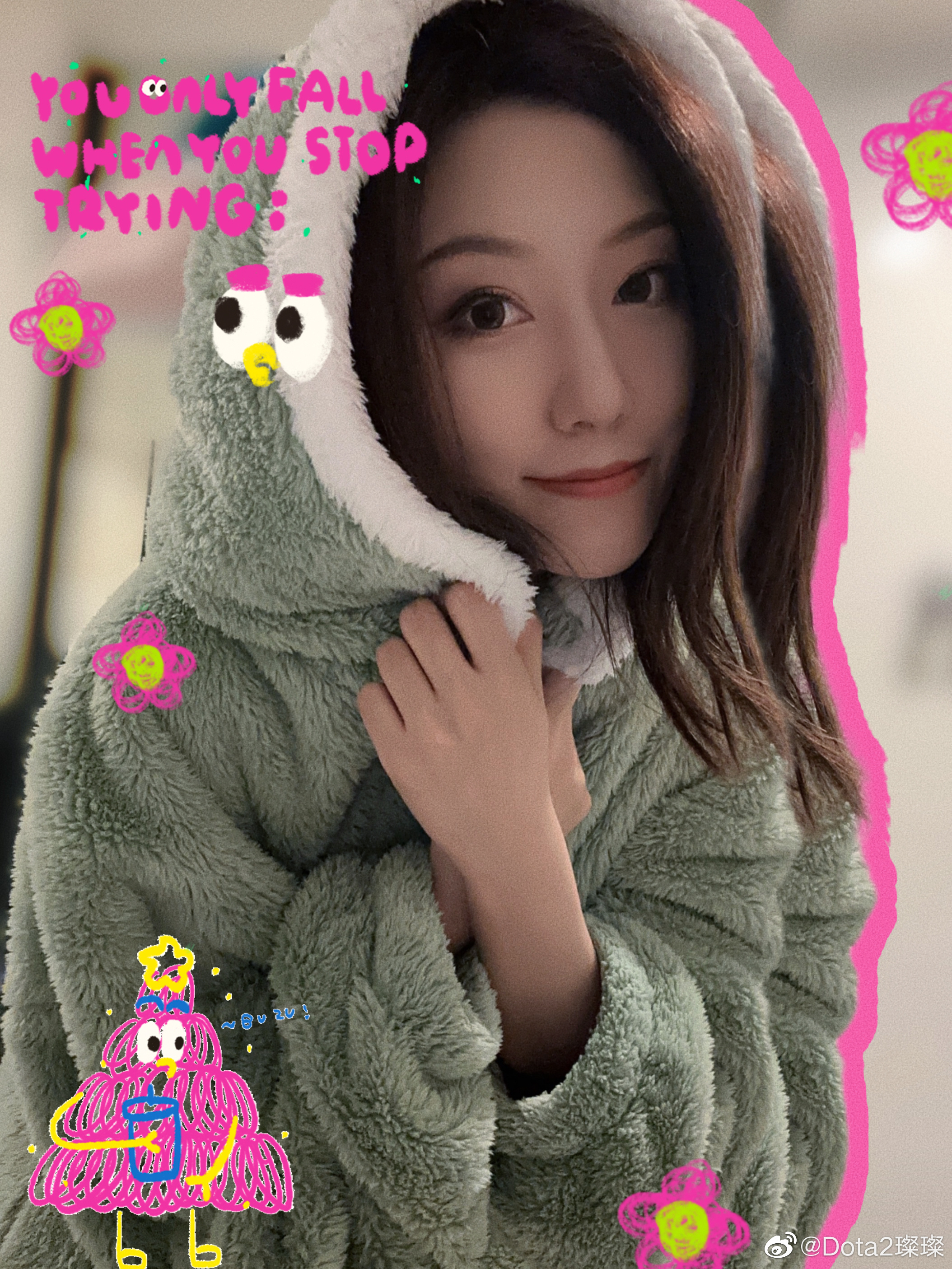 dota2璨璨晒照:这大白后背 还不迷死你们-直播吧