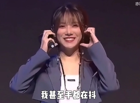 小鈺：春季賽最離譜的就是劉航駱歆的Pose內卷 我擺Pose手都在抖