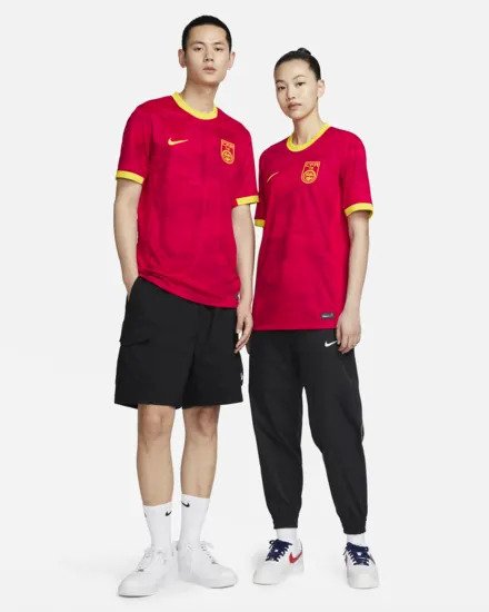 中国男足、女足球衣上架耐克官网，售价599元人民币