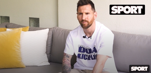 【体坛热讯】回顾：3年前梅西说有人不想他回归，拉波尔塔称梅西