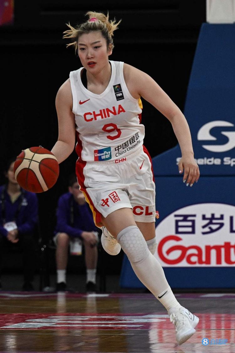 基本操作！李夢全場8中4拿到10分4助攻2籃板&得分全在第三節