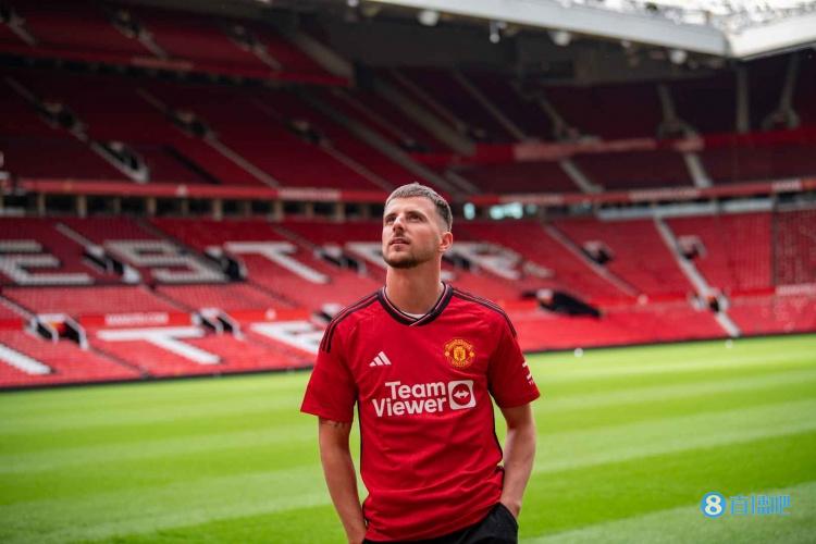 萨哈：在曼联芒特需为首发而战，他能给球队带来创造力和机动性