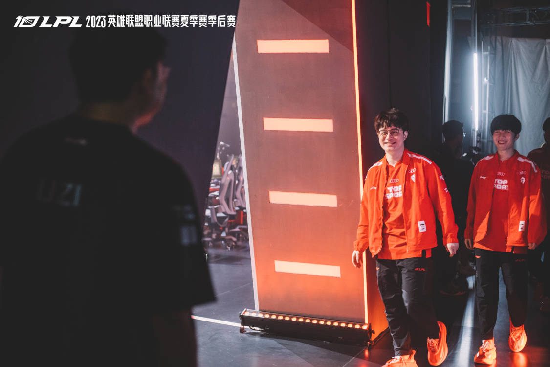 直播吧专访TES.Mark：队伍韧性比EDG强，准备和BLG好好干一下
