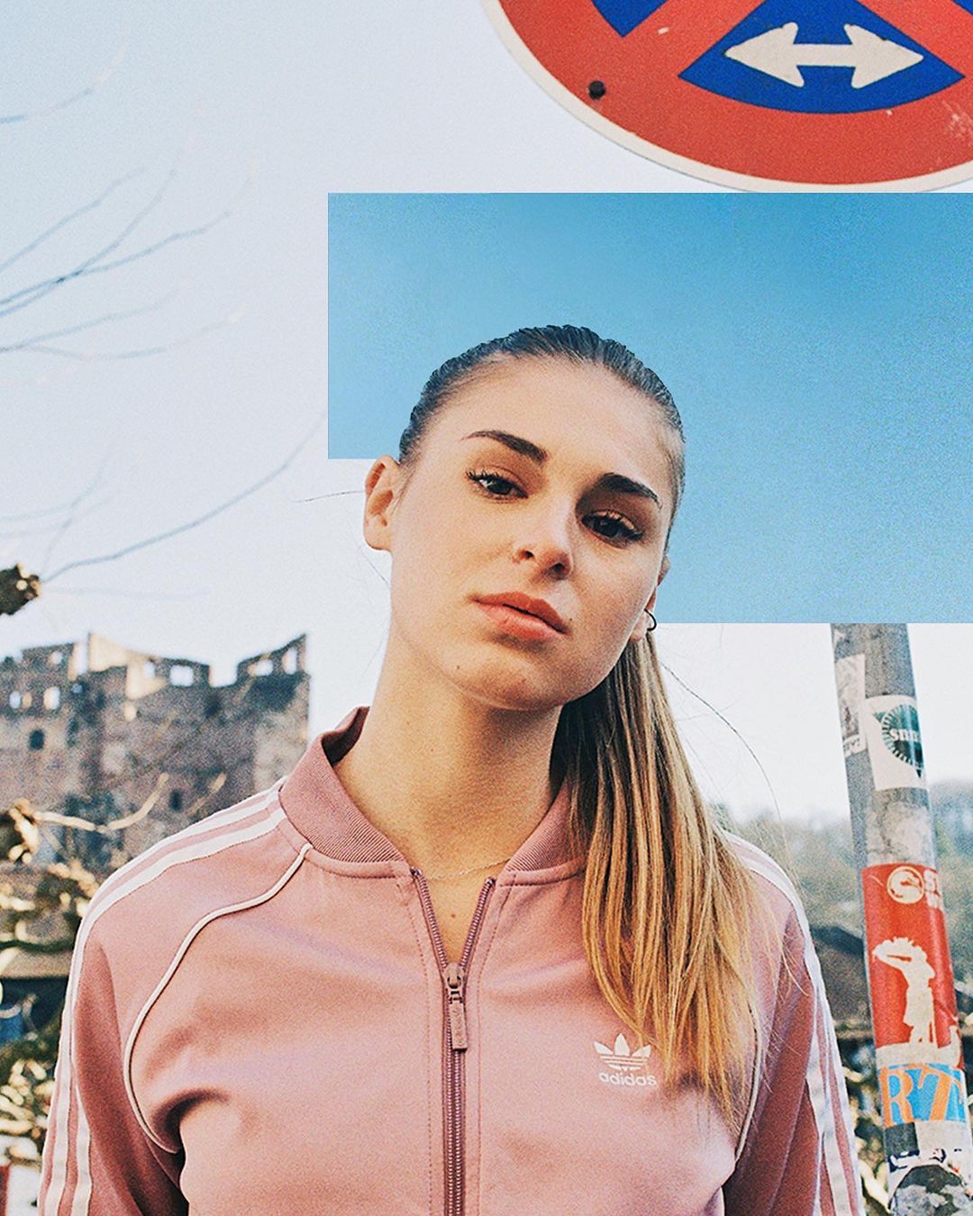 女足颜霸20岁德国边锋布兰德金发高马尾360无死角