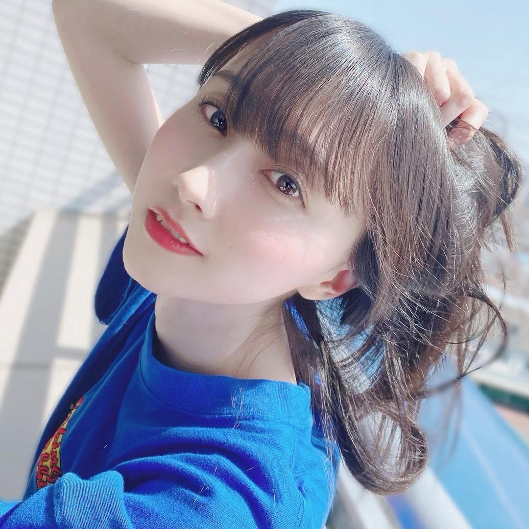 LJL日本赛区女解说清川麗奈:文文静静可可爱爱