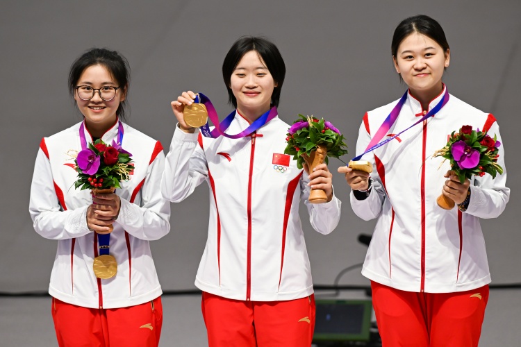 女子50米步枪3种姿势团体赛中国队豪取亚运会9连冠