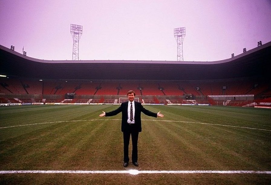 传奇之路的起始!弗格森来到老特拉福德,你记得80年代的曼联吗?-直播吧