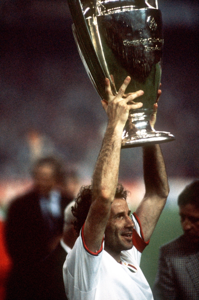 抽球衣传奇球星巴雷西携个人自传来华快来向他提问赢签名球衣