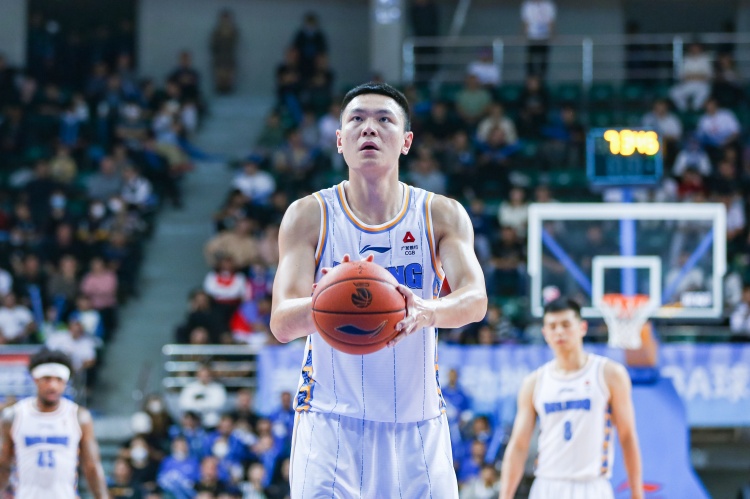 【球迷看点】效力北汽14年的朱彦西很可能结束球员生涯 球员表