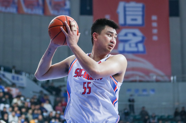 【信息速览】媒体人：广厦男篮补强内线 在自由市场上签回了旧将苏若禹(图1)