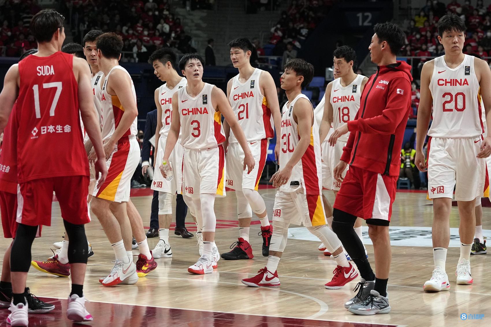 新京报：输给日本看到差距 中国男篮如何才能“把失去的拿回来”