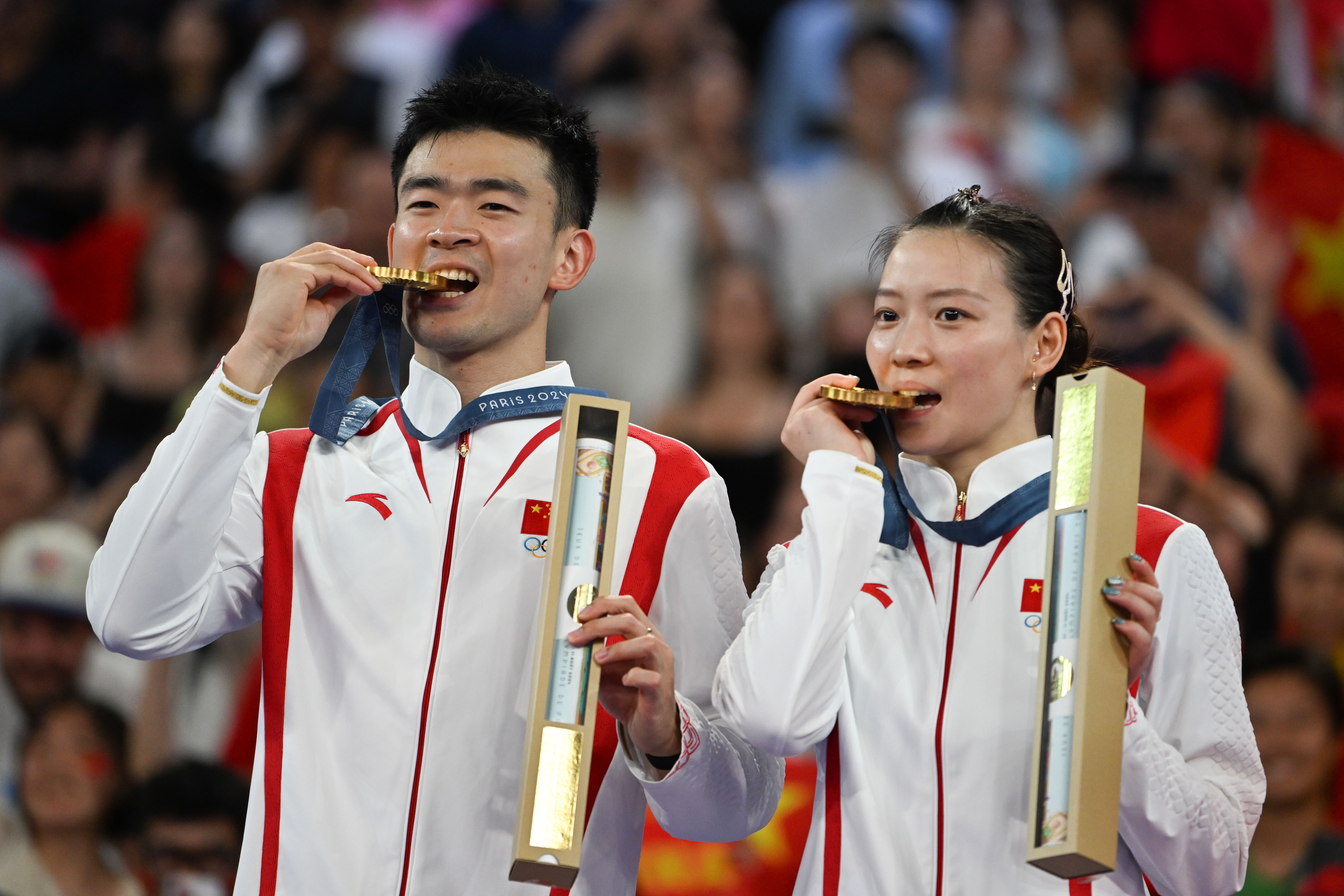 🏸27岁郑思维退出国际赛场！雅思组合夺1次奥运金牌+3次世锦赛