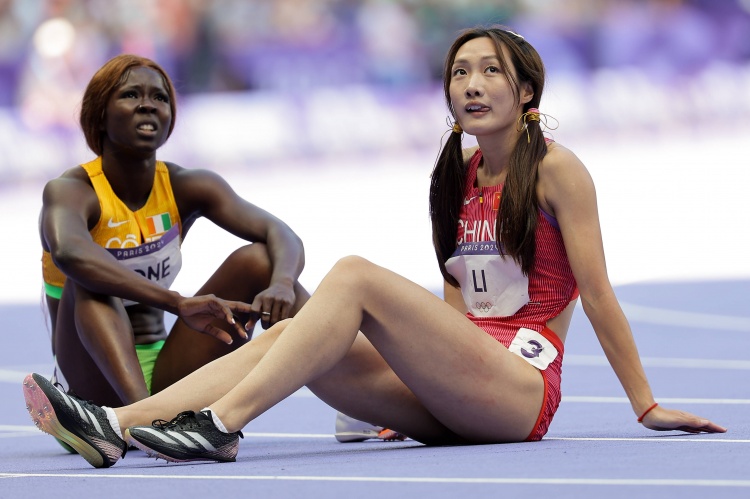 奥运女神之中国女飞人李玉婷：身高腿长🍒可爱双马尾！