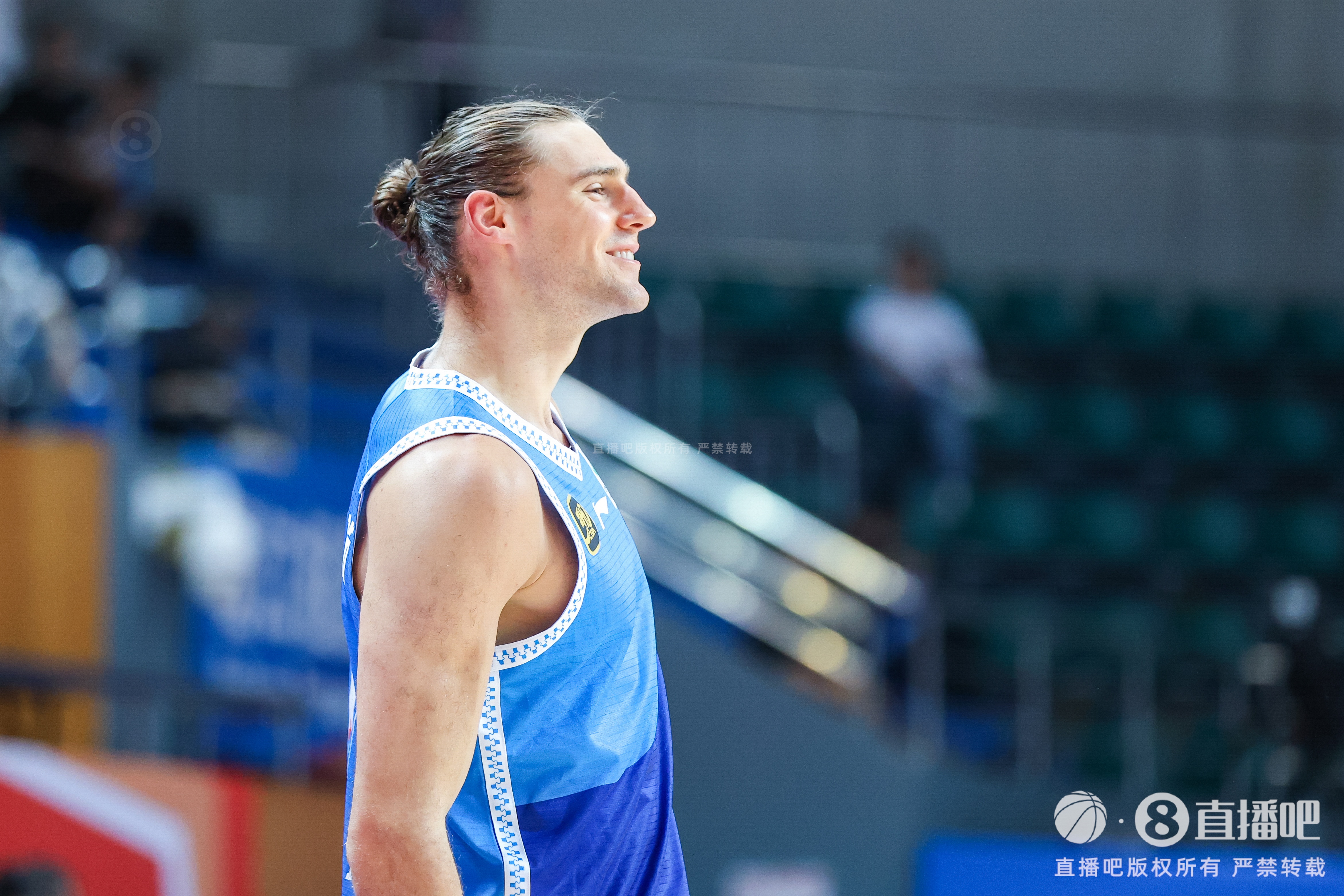 [球场观察]鲁媒：山东新大外援斯蒂尔在太原和球队会合 克里斯随队康复治疗(图1)