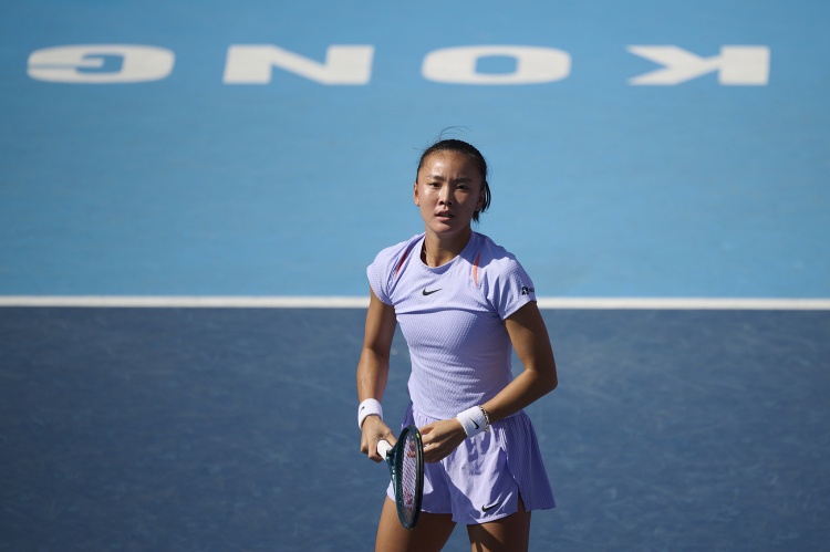 袁悦2-0完胜鲁斯，WTA500布里斯班站首轮晋级