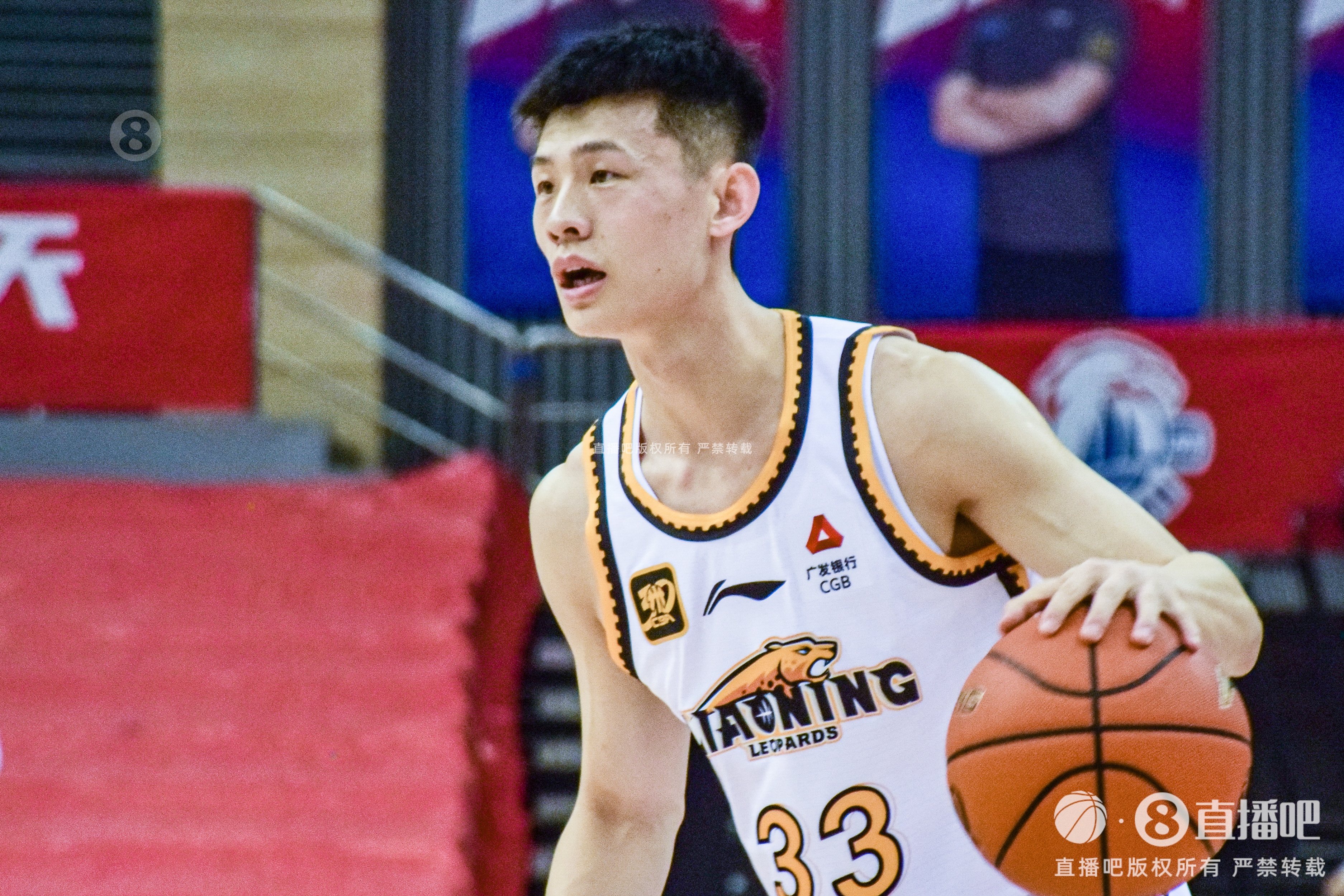 媒体人：王岚嵚租借期间他的所有权是在辽宁队手里