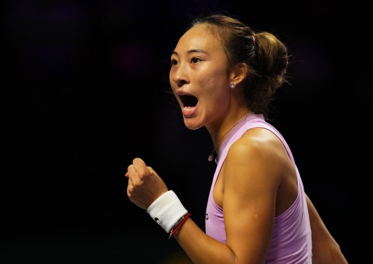 谈球吧体育app官网淘汰科斯秋克！郑钦文在WTA1000胜率61.1%，仅次于李娜的67.7%