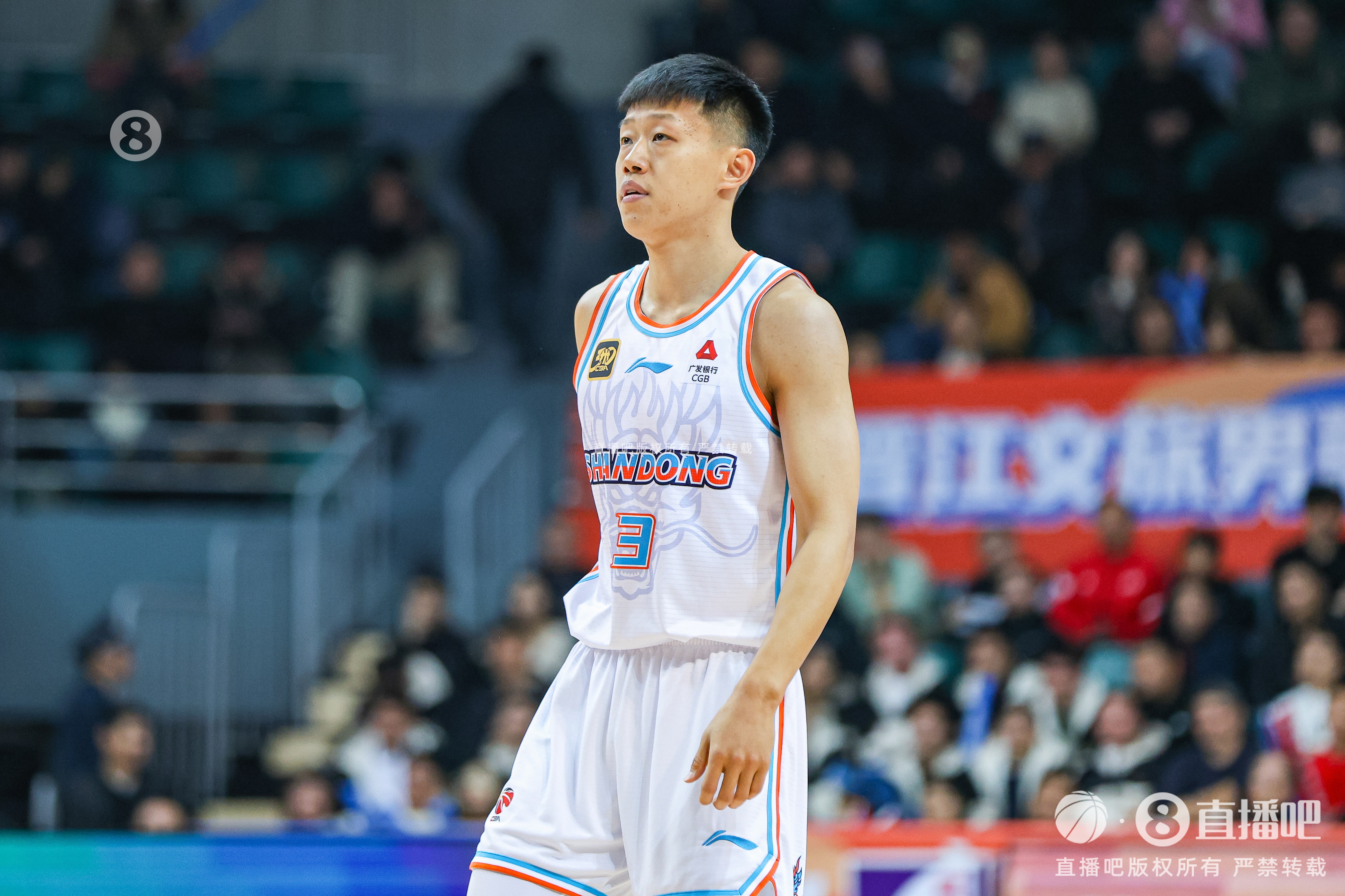 [体坛头条]客战广厦！邱彪to两大投手陈林坚&许梦君：不用犹豫 出机会就干(图1)