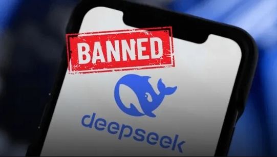 美国人下载DeepSeek，最高判20年监禁？美国下令全面封杀中国AI