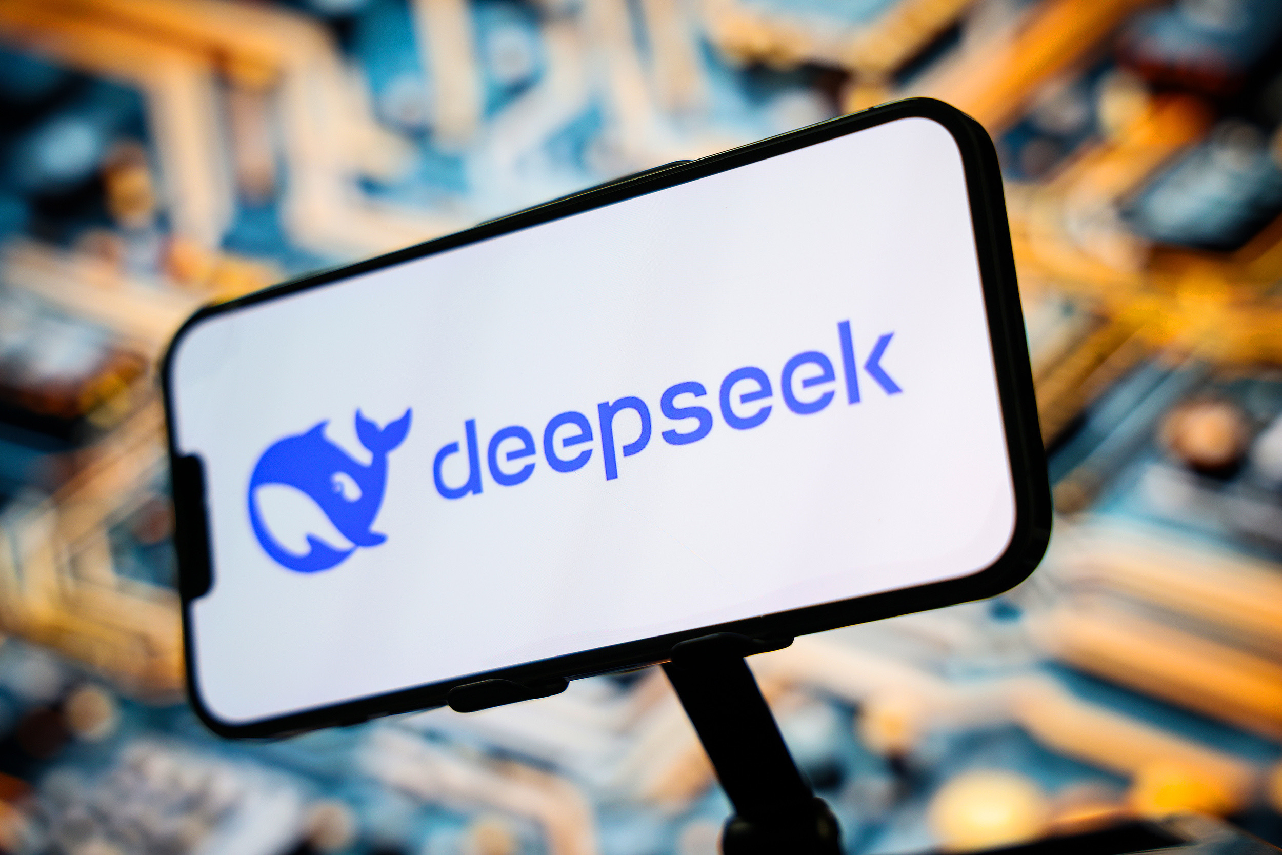 已经被钓鱼黑产盯上！DeepSeek爆火后出现2000多个山寨网站