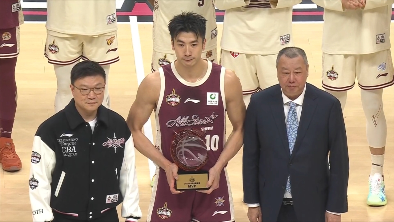 北控队史首人！邹雨宸13中11砍全队最高23分 当选全明星MVP