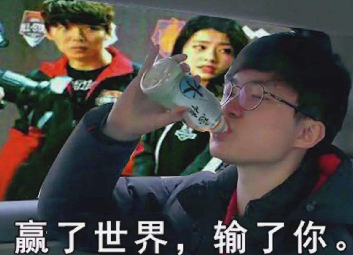 谈球吧体育app下载热议Faker13、14年对线能力：当时中单和Faker平线就会被说打得很好