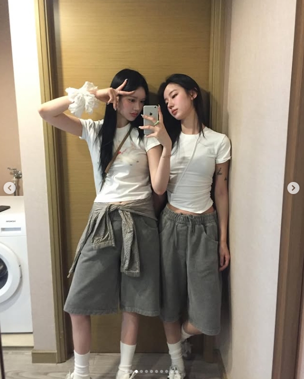 谈球吧体育app下载Peyz姐姐晒照：北京很好玩，再见！(^O^☆♪ 再见♥