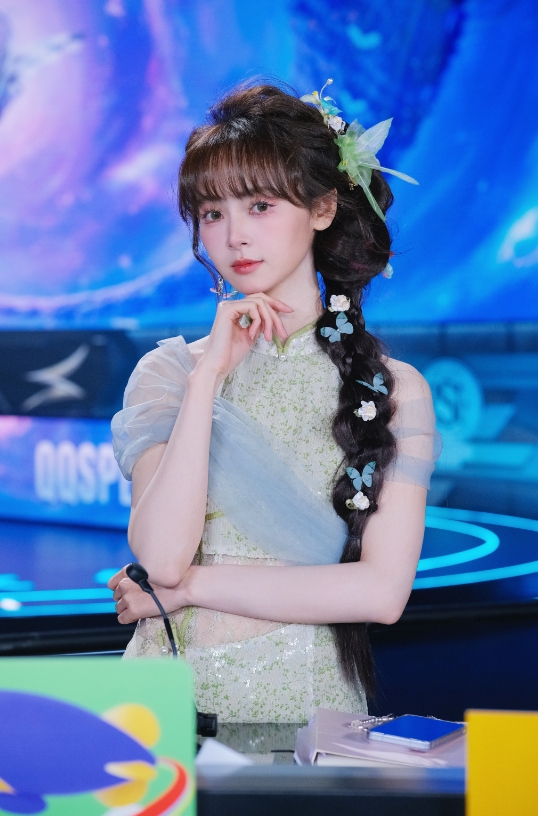 QQ飞车解说凉笙晒照：季后赛第一周返图